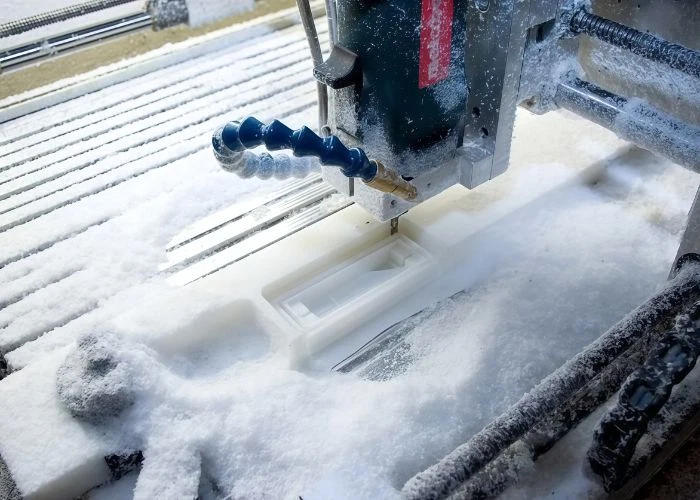 Computer numerical control machining process for large plastic sheet workpiece, cnc cutting solid plastic board in industrial workshop